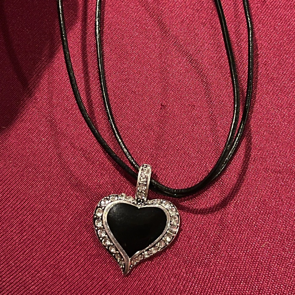 Premier Designs Sweetheart necklace
